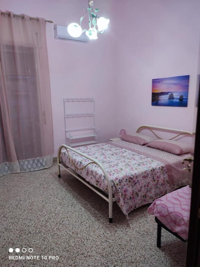 D&M21 Panzió Nápoly Kültér fotó