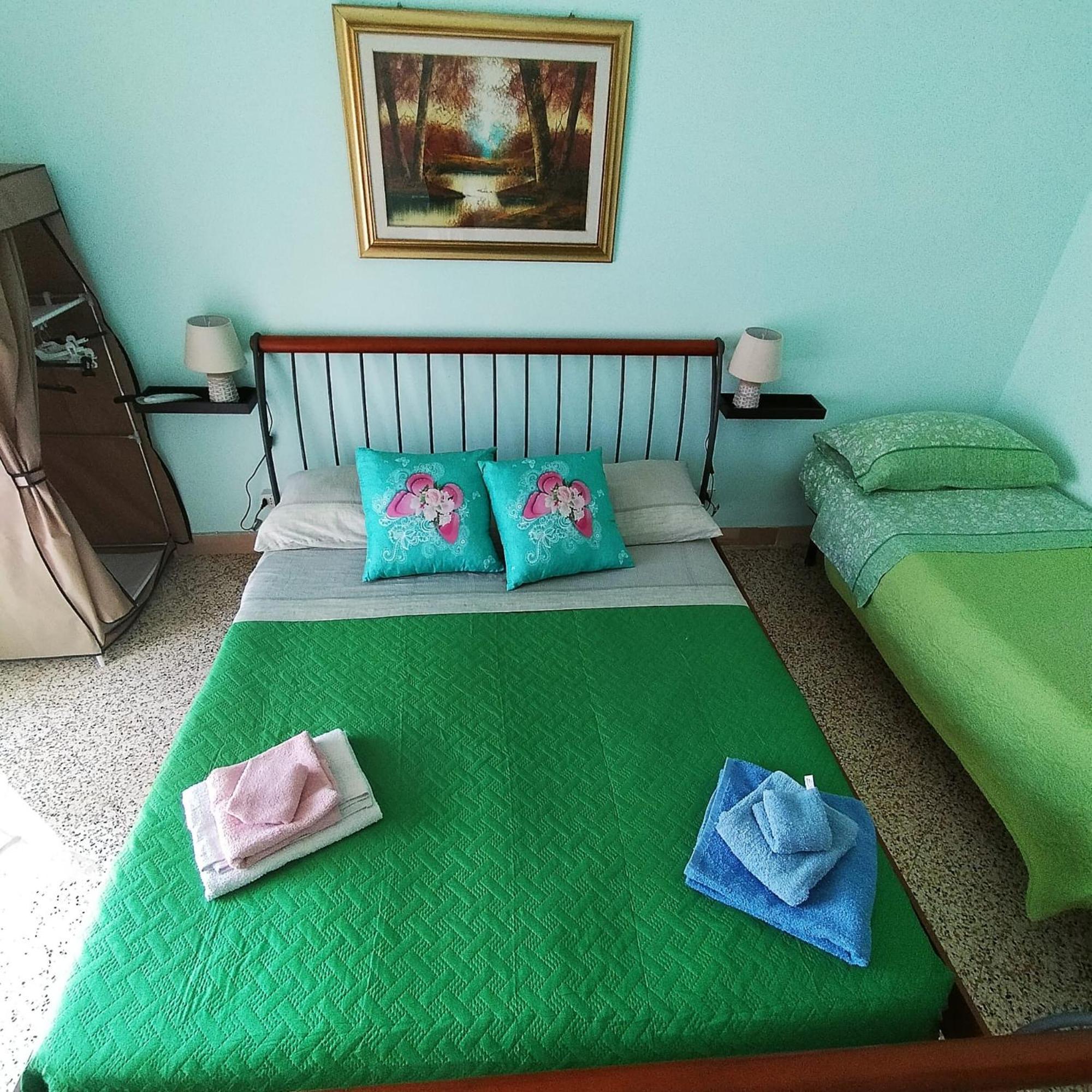 D&M21 Panzió Nápoly Kültér fotó